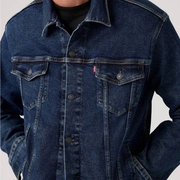 Levi’s Strauss &‎ Co Men Denim Blue Trucker Jacket Standard Fit size XL